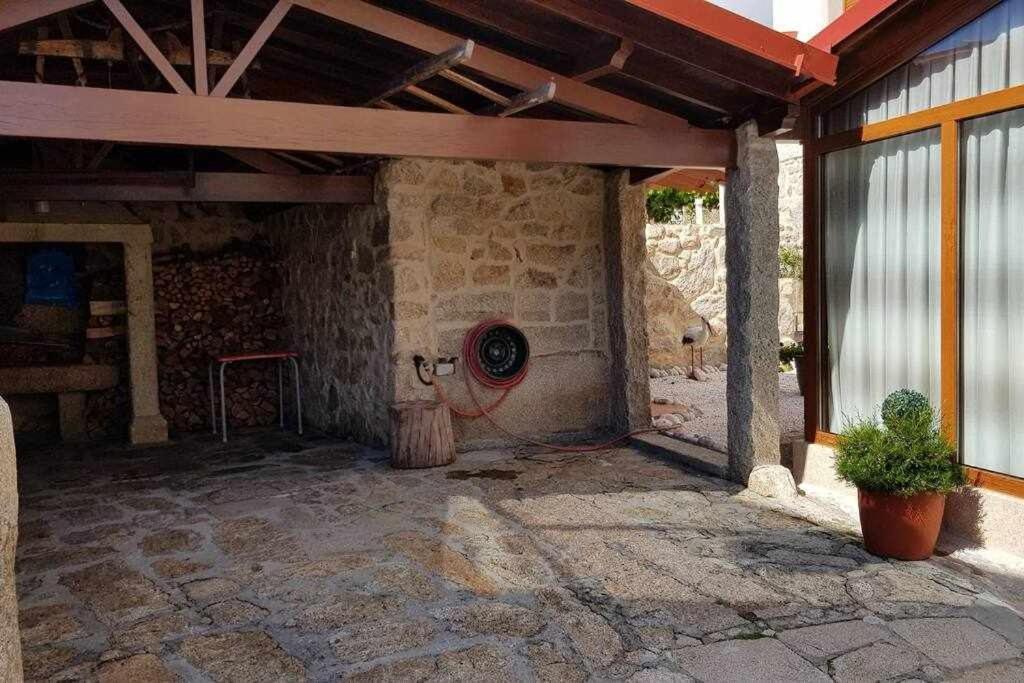 Casa Cuadrantecasa De Piedra En Playa De Carnota Pedrafigueira Exterior foto